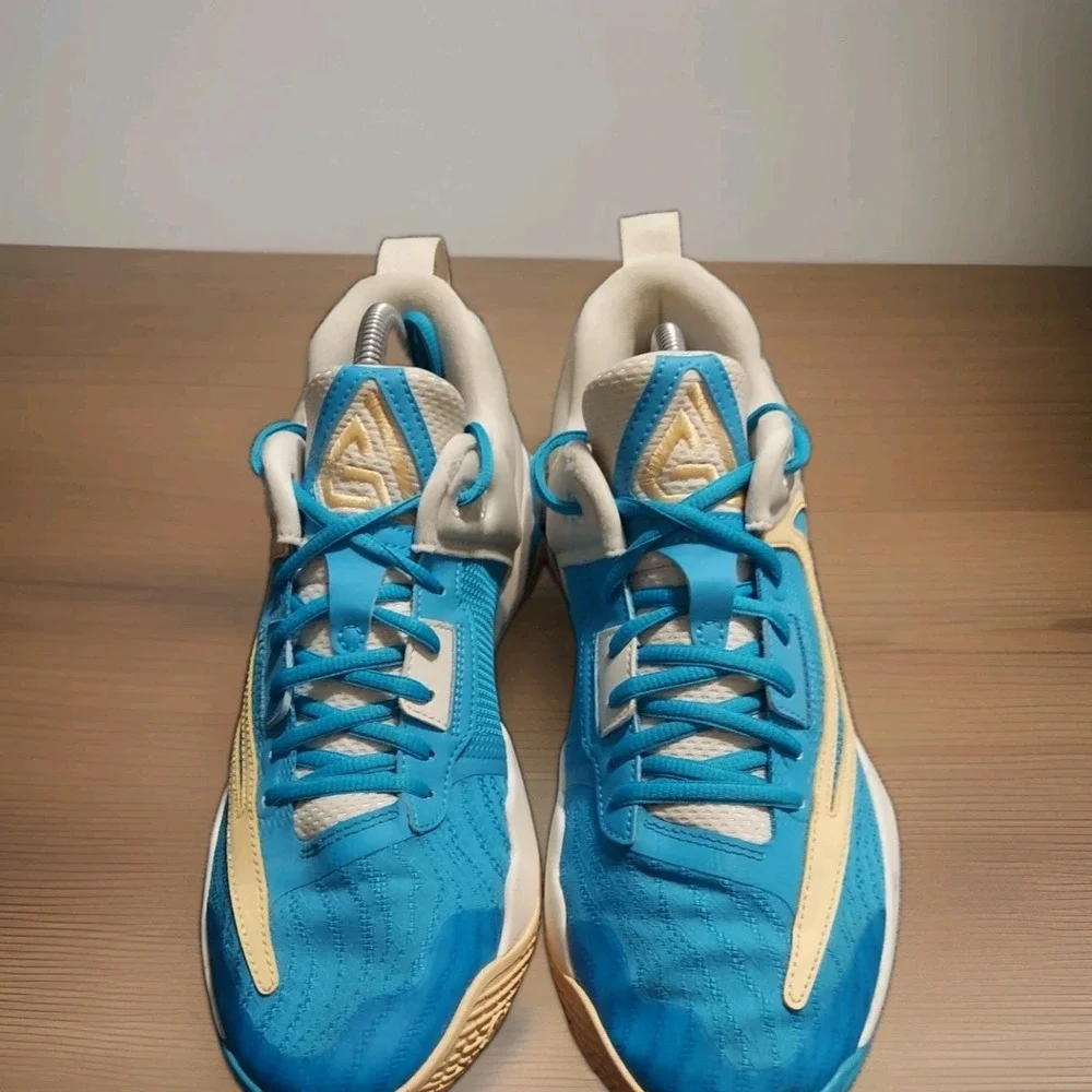 NIKE GIANNIS IMMORTALITY 3 LOW Sz 9 Tennis Shoes Sneakers Athletic Aqua Blue Men